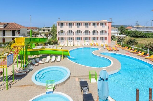 Aeon Hotel - Photo2