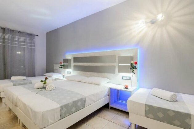 Aeon Hotel - Photo4