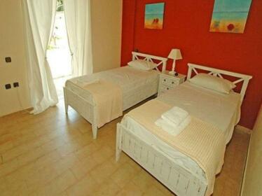 Ammoudi Harmony Villa