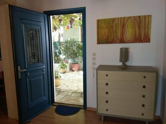 Ampelos House - Photo2