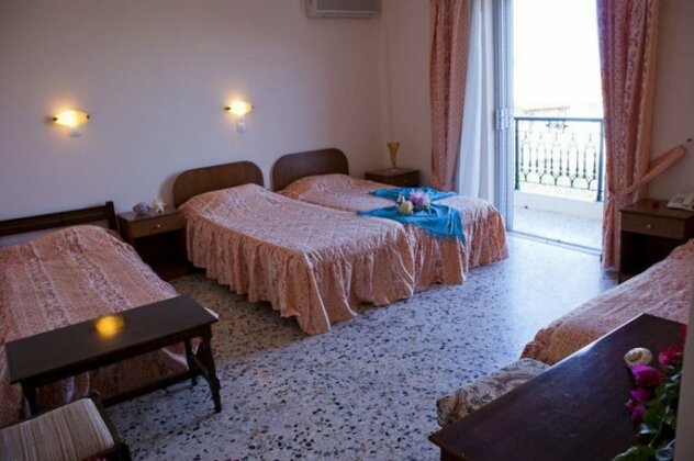 Anetis Hotel - Photo4