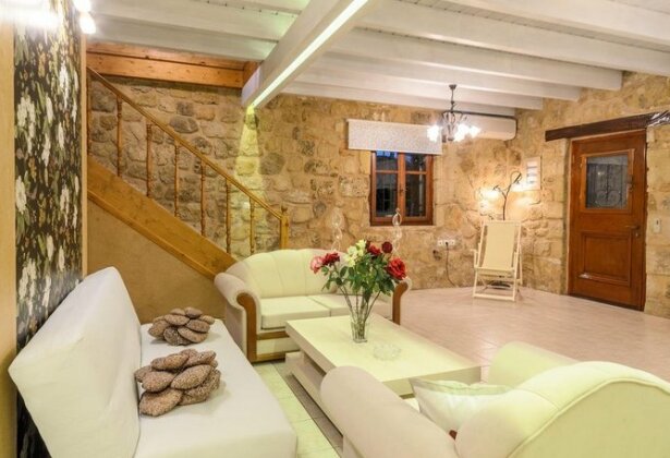 Artemis Luxury Villa - Photo3