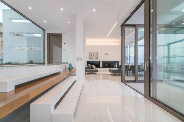 Aurora Villa Luxury Retreat - Photo3