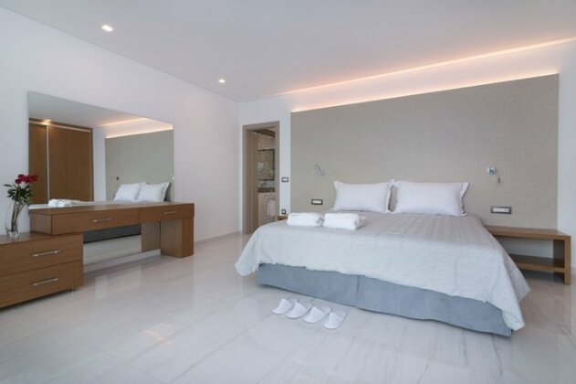 Aurora Villa Luxury Retreat - Photo5