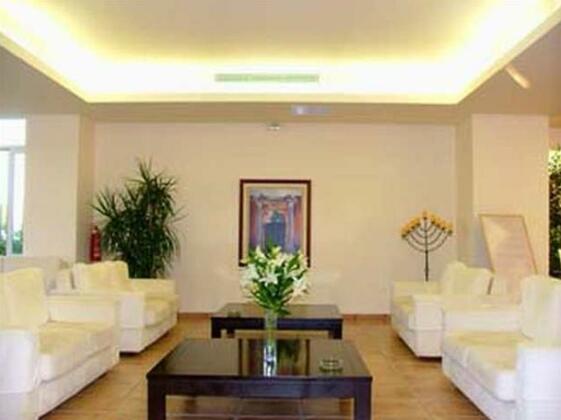 Bitzaro Grande Hotel - Photo5