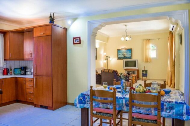 Captain's Seaside House - Photo4