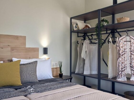 Chris & Jo Villas - Photo5