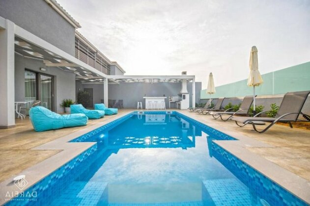 Dareia Suites - Photo2