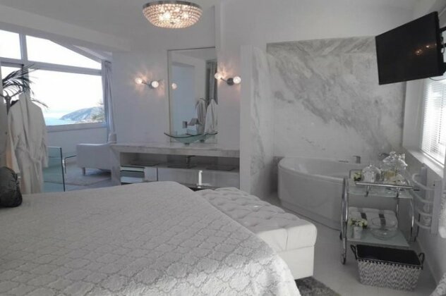 Dion Suite - Photo4