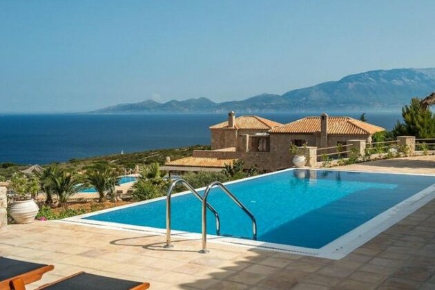 Elegant Fantasia Villa with Private Pool R244 - Photo2