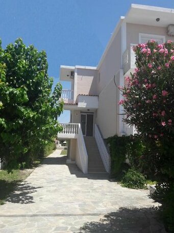 Ellinis - Photo2