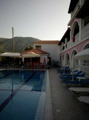 Giannis Studios Zakynthos