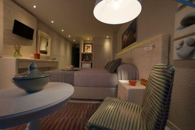 Ionian Hill Hotel - Photo2