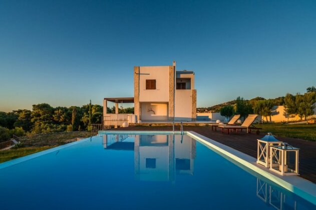 Kalas Residence - Photo2