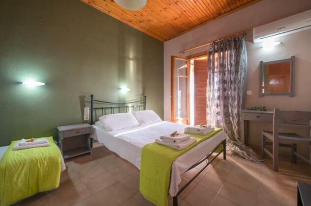 Katerina Rooms Zakynthos - Photo2