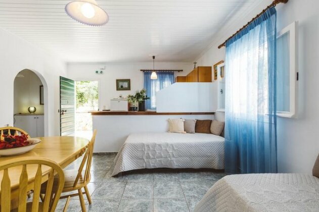 Kostas Cottages - Photo2