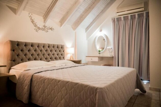 Koukos Loft Apartments - Photo4