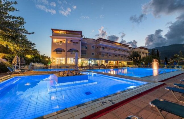 Koukounaria Hotel