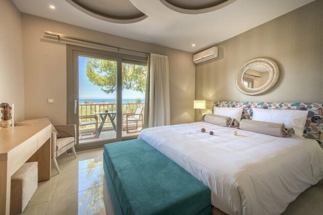 Koukounaria Hotel - Photo4