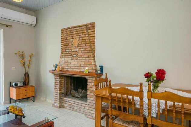 Krystalia House - Photo4