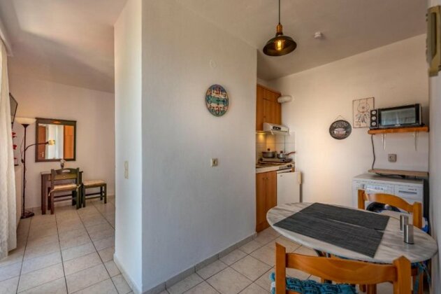 Lambros Sea Side - Photo4