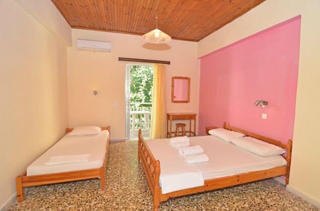 LEVANTE Studios Zakynthos - Photo2