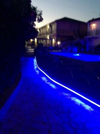 Liris Rooms - Photo2