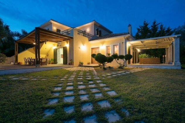 Nina Residence - Photo2