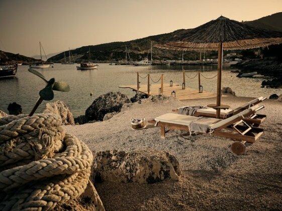 Nobelos Seaside Lodge - Photo2