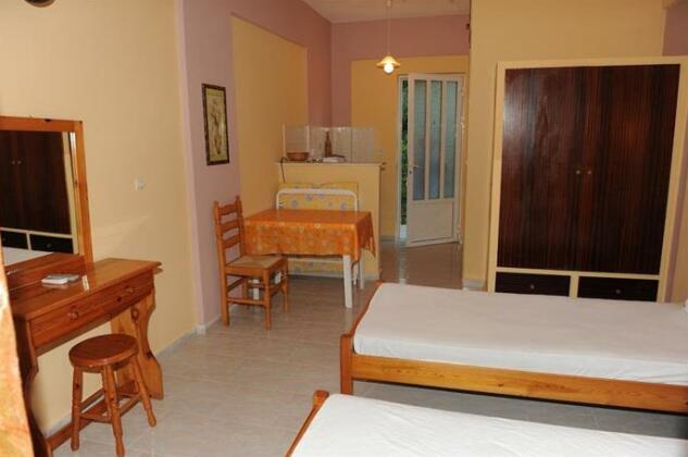 Oasis Zakynthos - Photo4