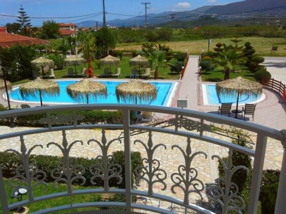 Pahnis Studios - Photo2
