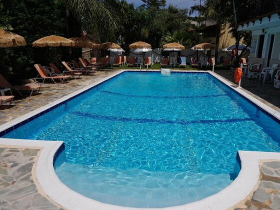 Paradise Bar Apartments - Photo3