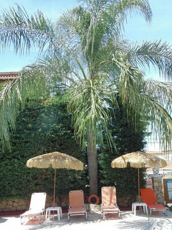 Paradise Bar Apartments - Photo4