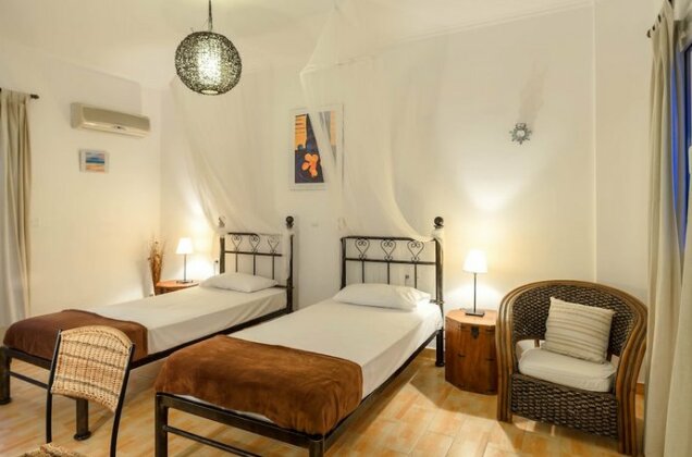 Parys Villas - Photo3