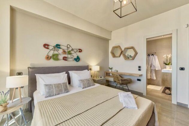 Pasithea Elegant Villa - Photo5