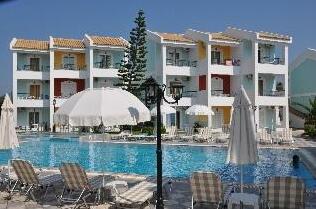 Petrina Villas - Photo4