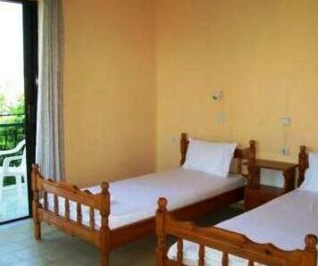 Spiros Apartments