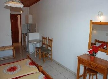 Sunrise Studios Zante - Photo5