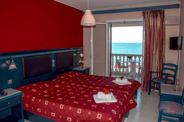 Tsamis Zante - Photo5