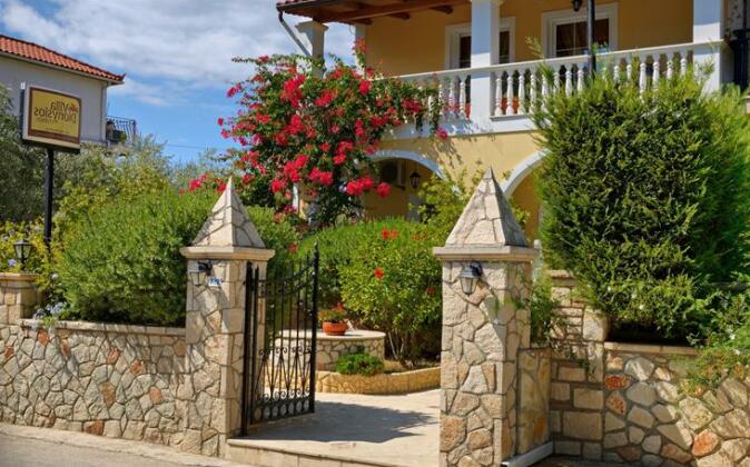 Villa Dionysios - Photo2
