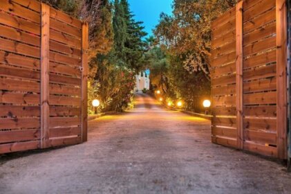 Villa Kardaris