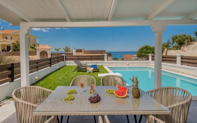 Villa Siesta with Private Pool - Photo2