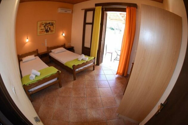 Yannis' Village - Photo4