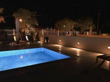 Zante Flower Studios & Apartments