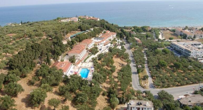 Zante Palace - Photo4