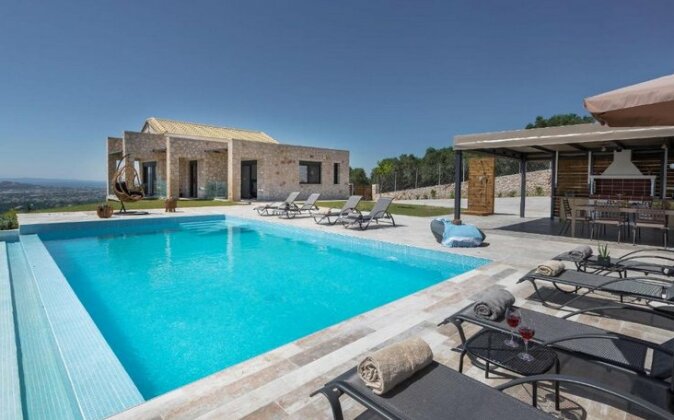 Zinos Luxury Villa - Photo4