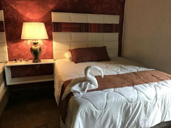 Hostal del Angel Coban - Photo4