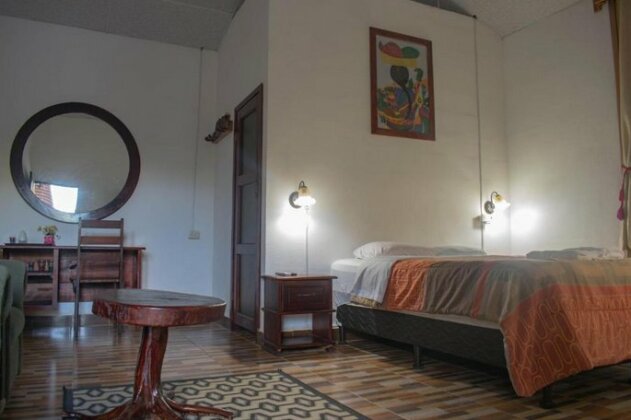 Vinas Hotel - Photo2