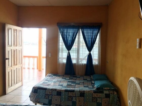 Hostal San Miguel Flores - Photo3