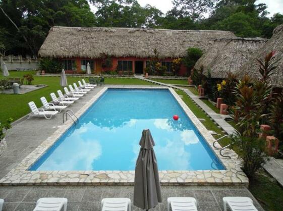 Hotel Tikal Inn - Photo2
